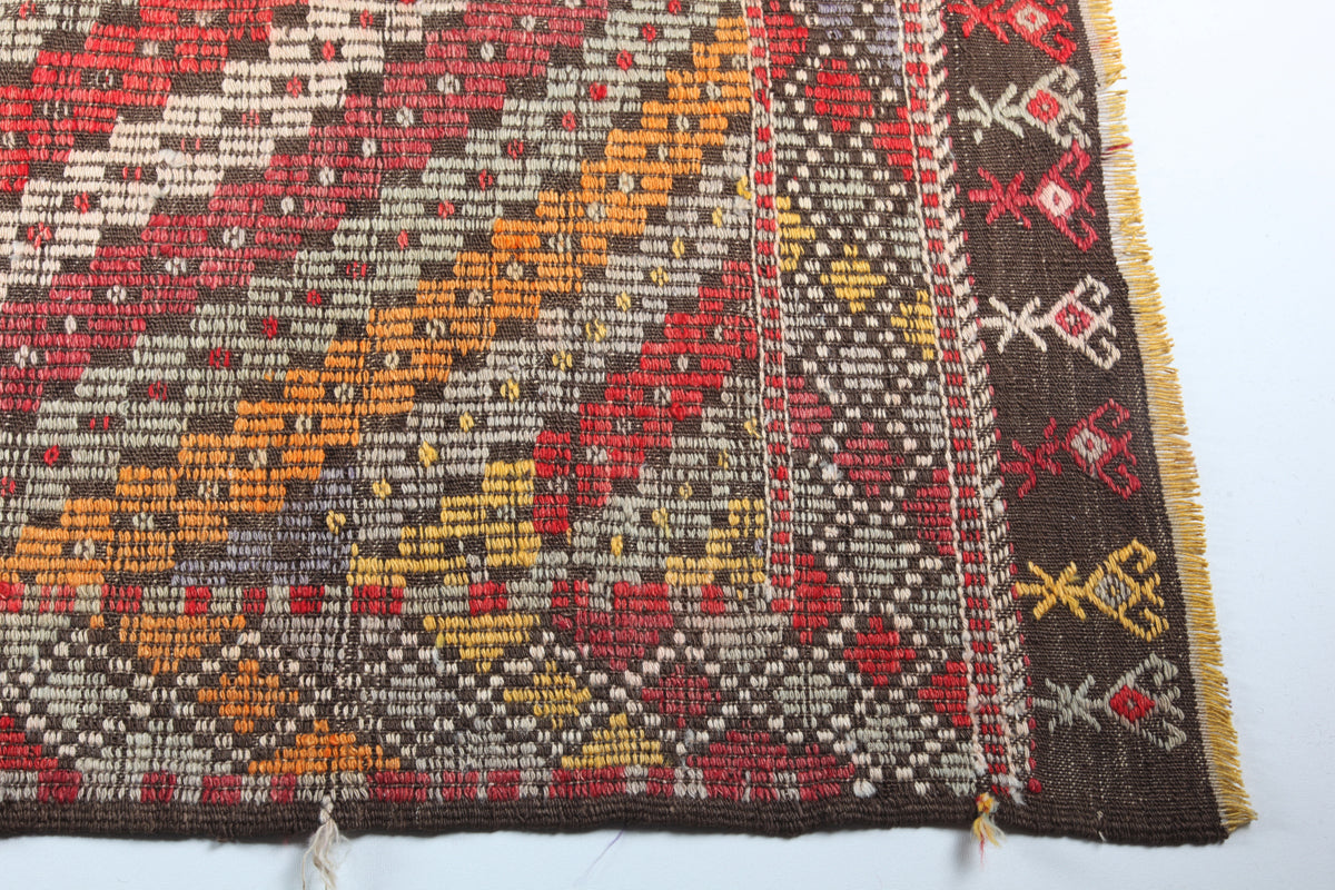 Vintage Manisa Kilim