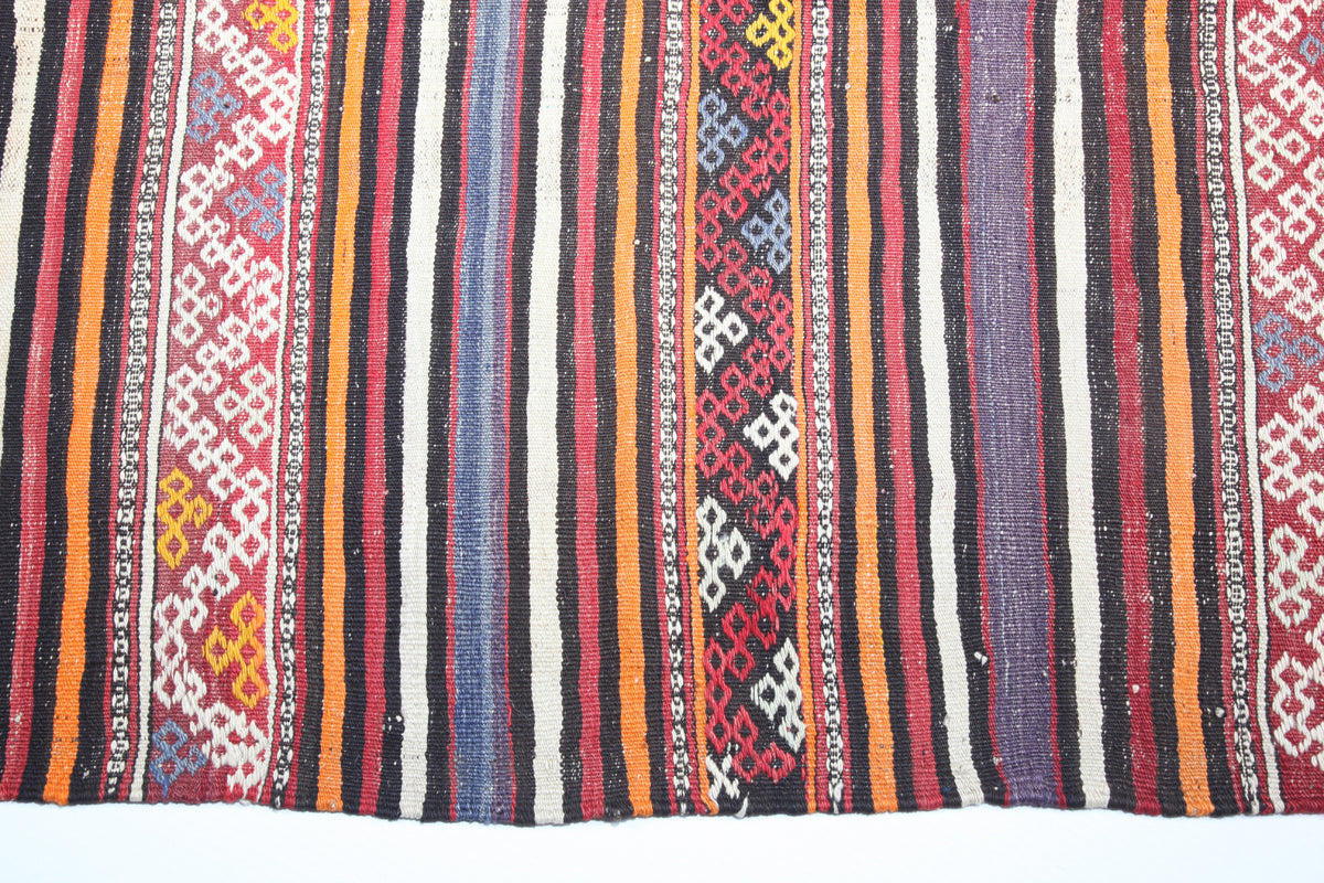 Vintage Balikkesir Kilim