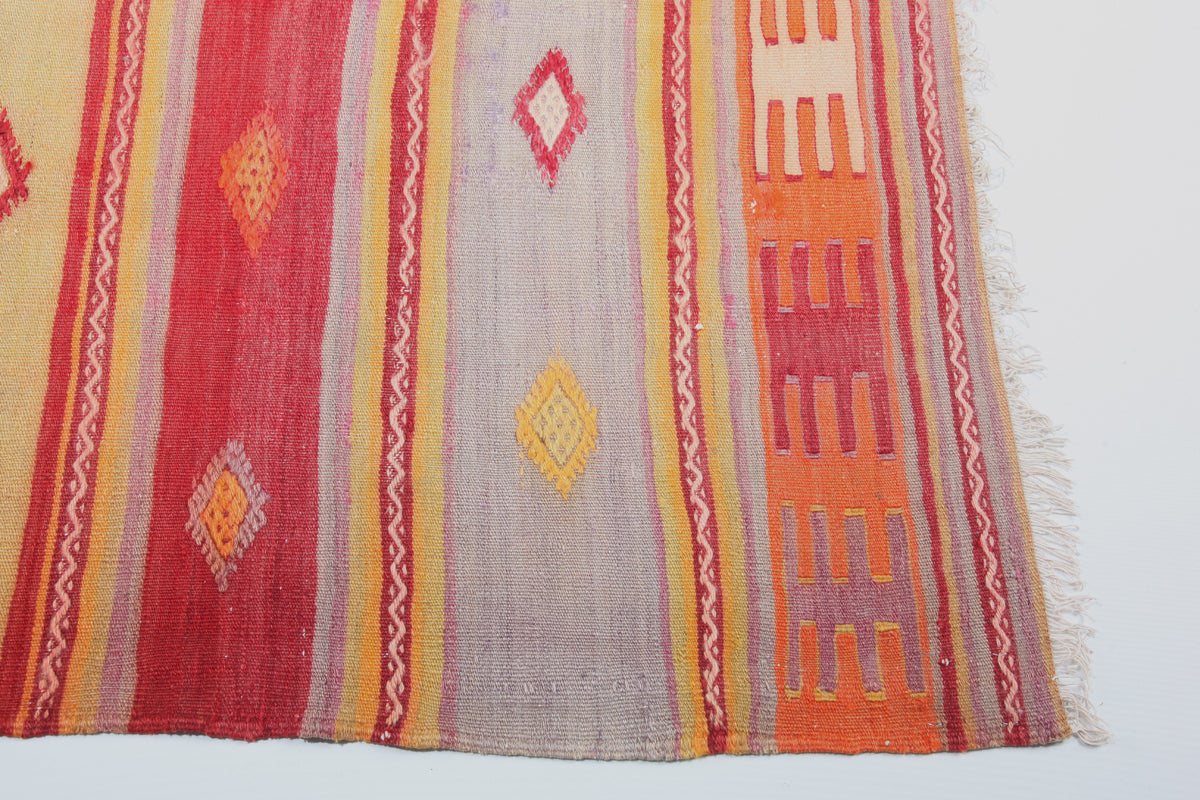 Vintage Denizli Kilim