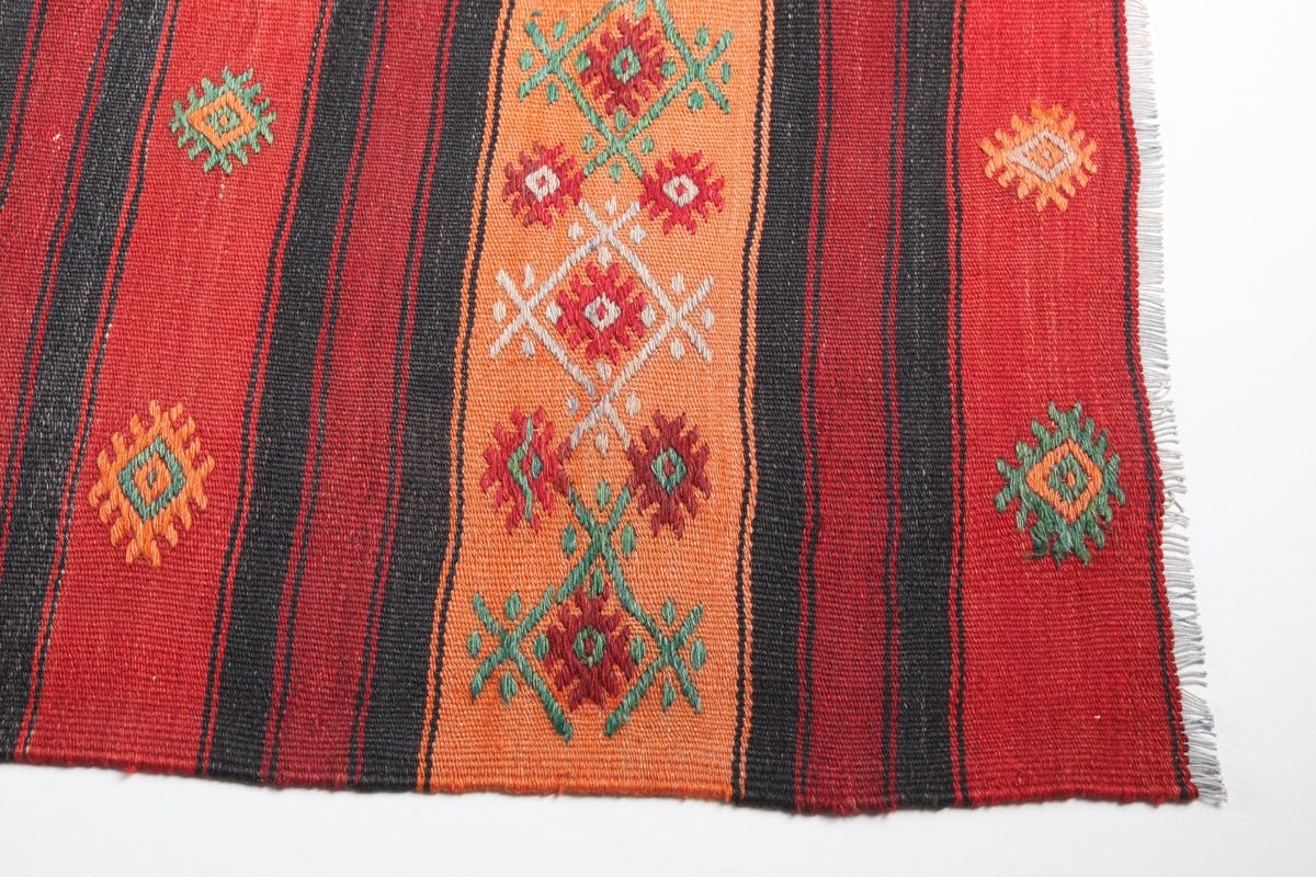 Vintage Denizli Kilim