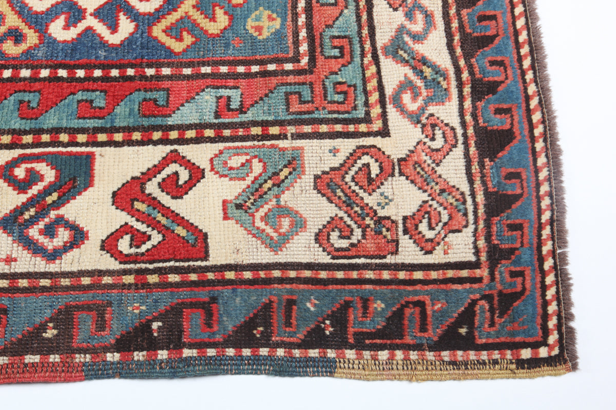 Antique Bordjalo Baku Carpet