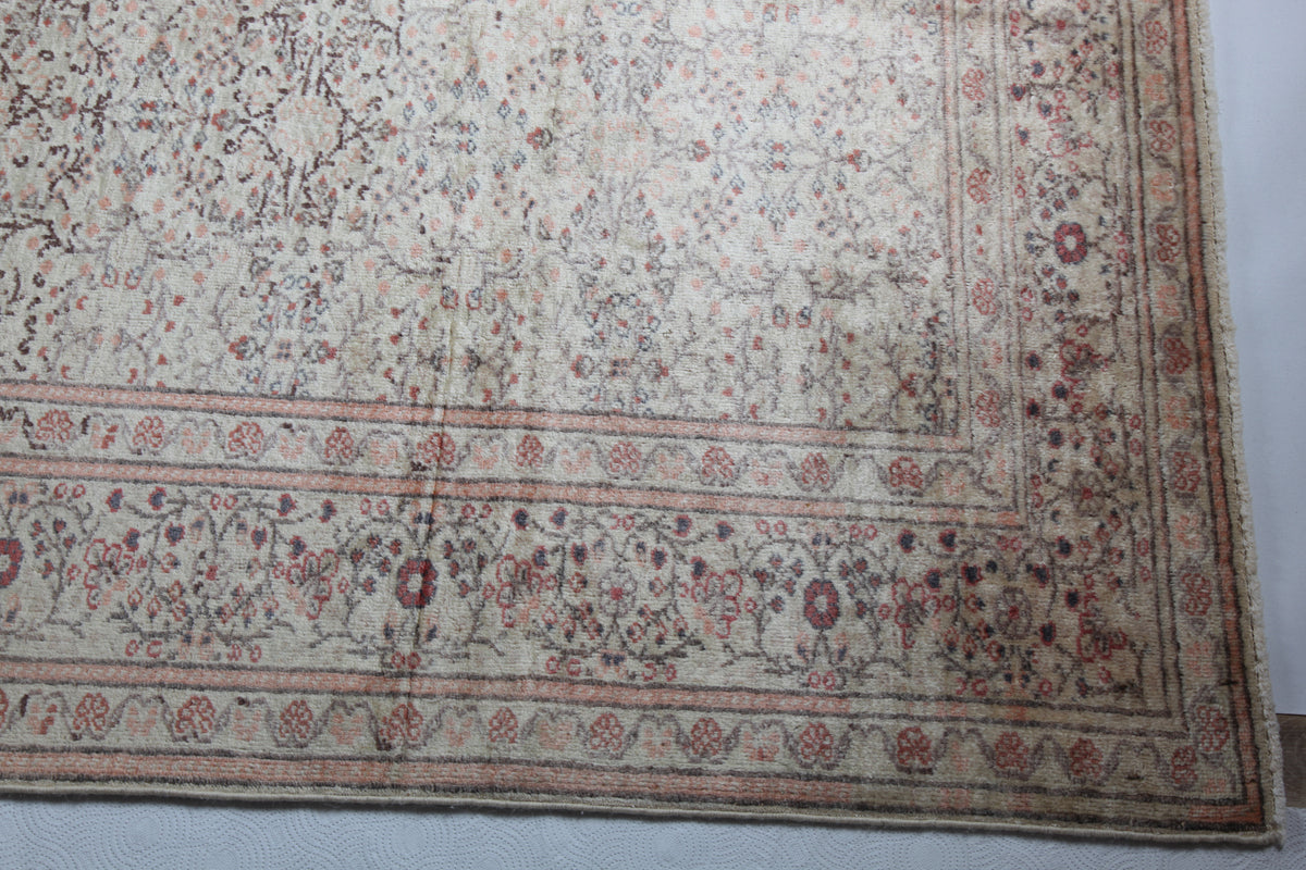 Antique Kayseri Carpet