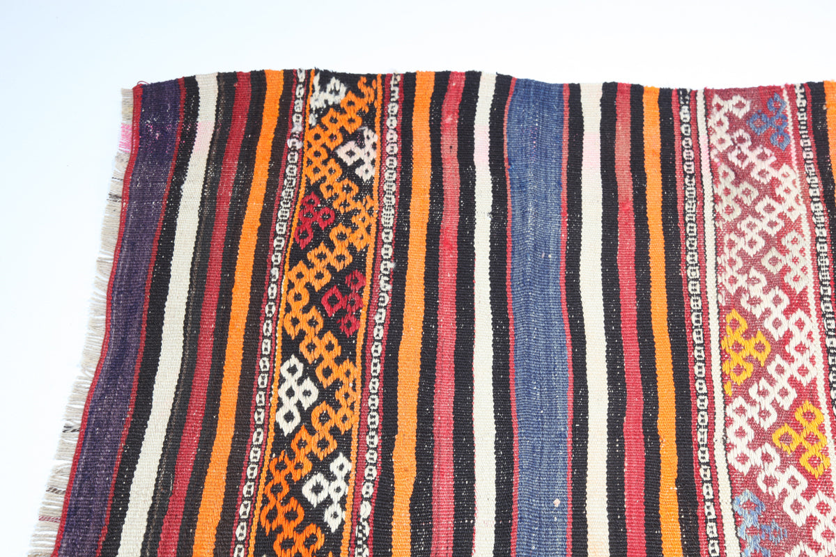 Vintage Balikkesir Kilim