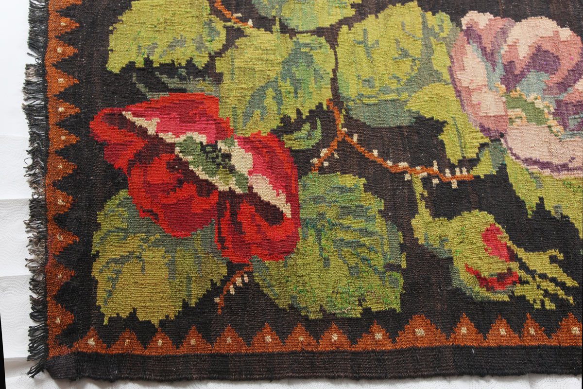 Vintage Moldovian Kilim