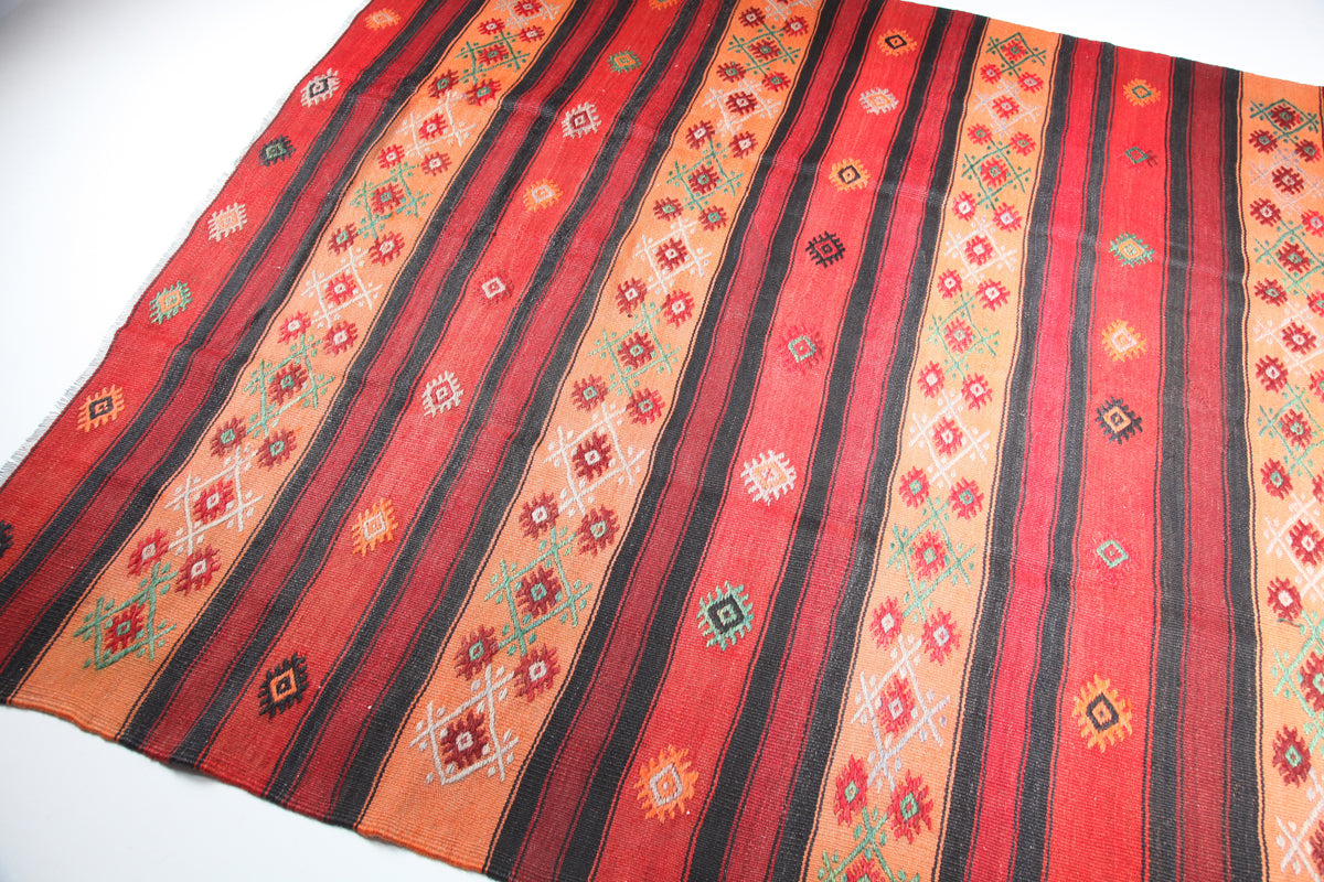 Vintage Denizli Kilim