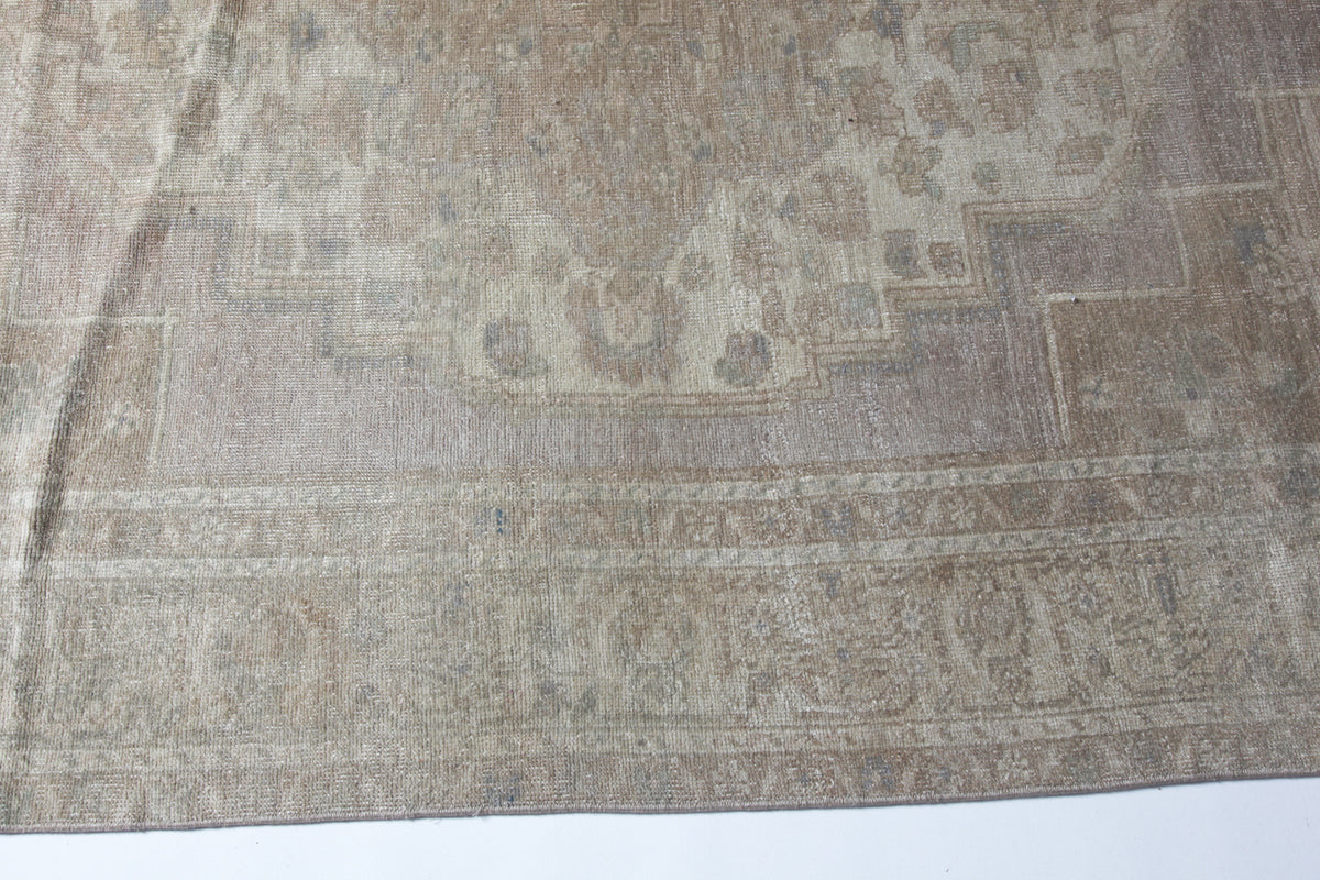 Vintage Tashpinar Carpet