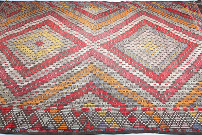 Vintage Manisa Kilim