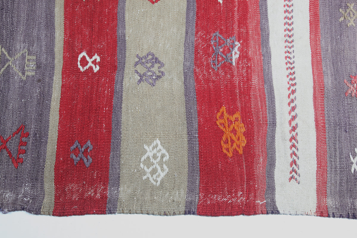 Vintage Sivas Kilim Runner