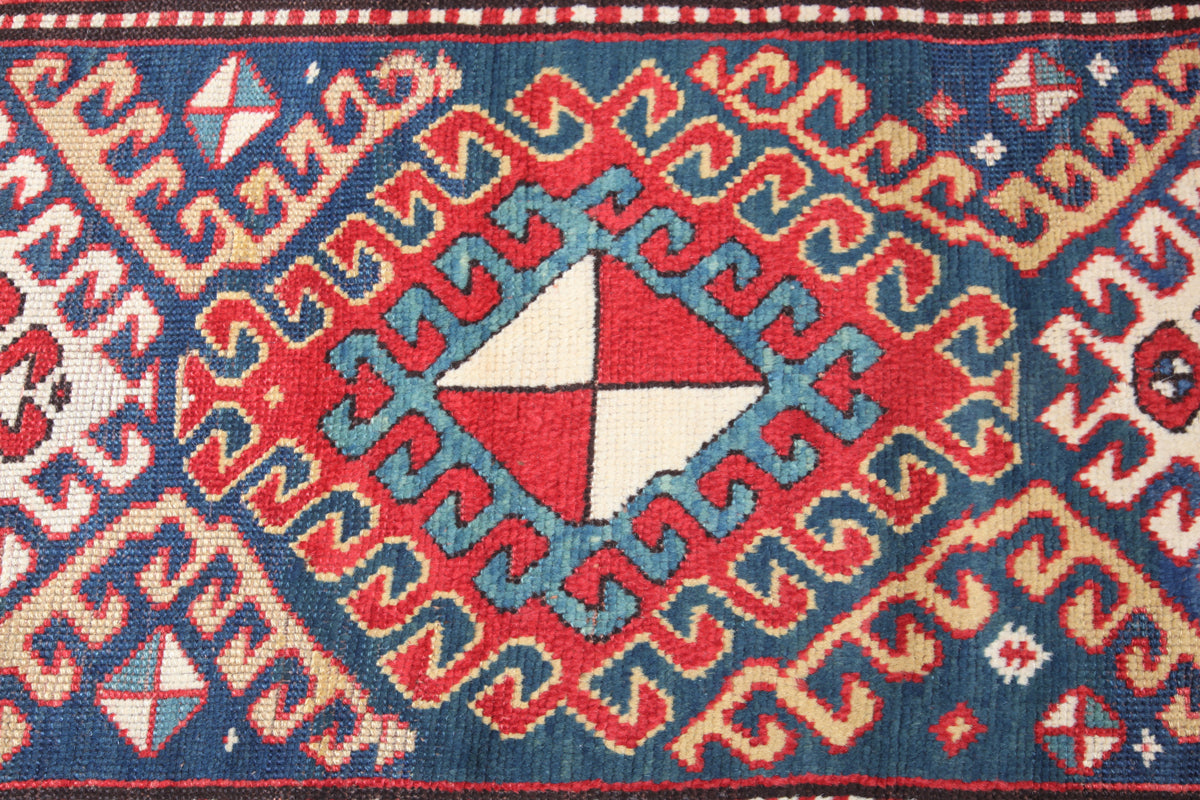 Antique Bordjalo Baku Carpet