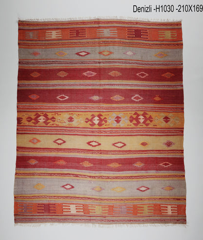 Vintage Denizli Kilim