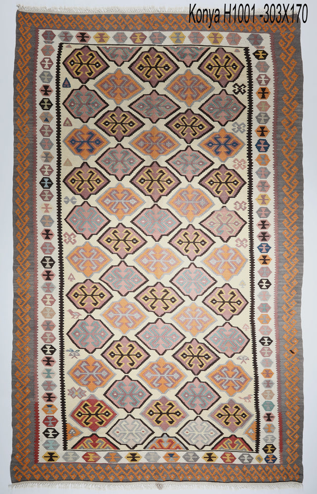 Vintage Konya Kilim