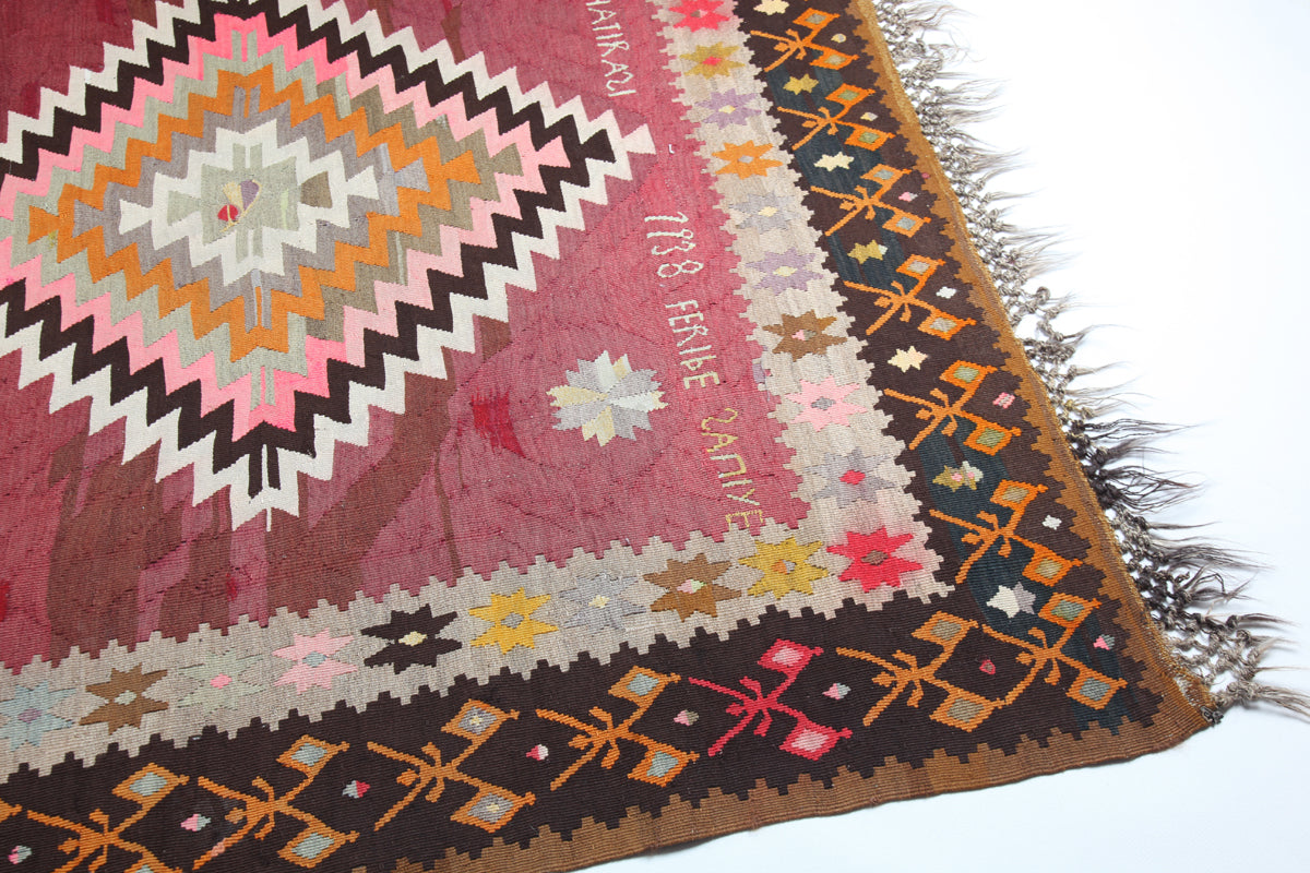 Vintage Kars Kilim