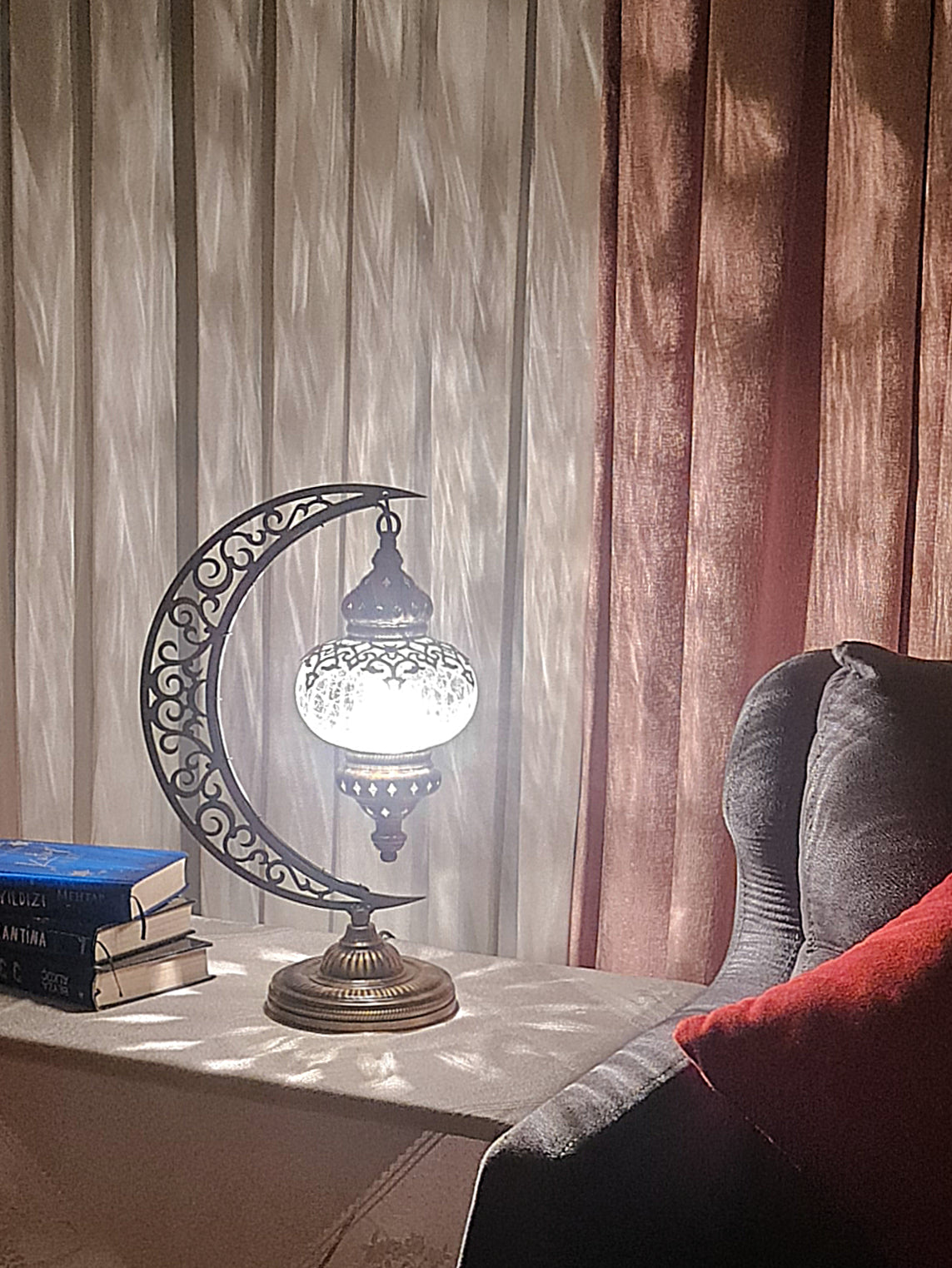 Ottoman Clear Glass Table Lamp