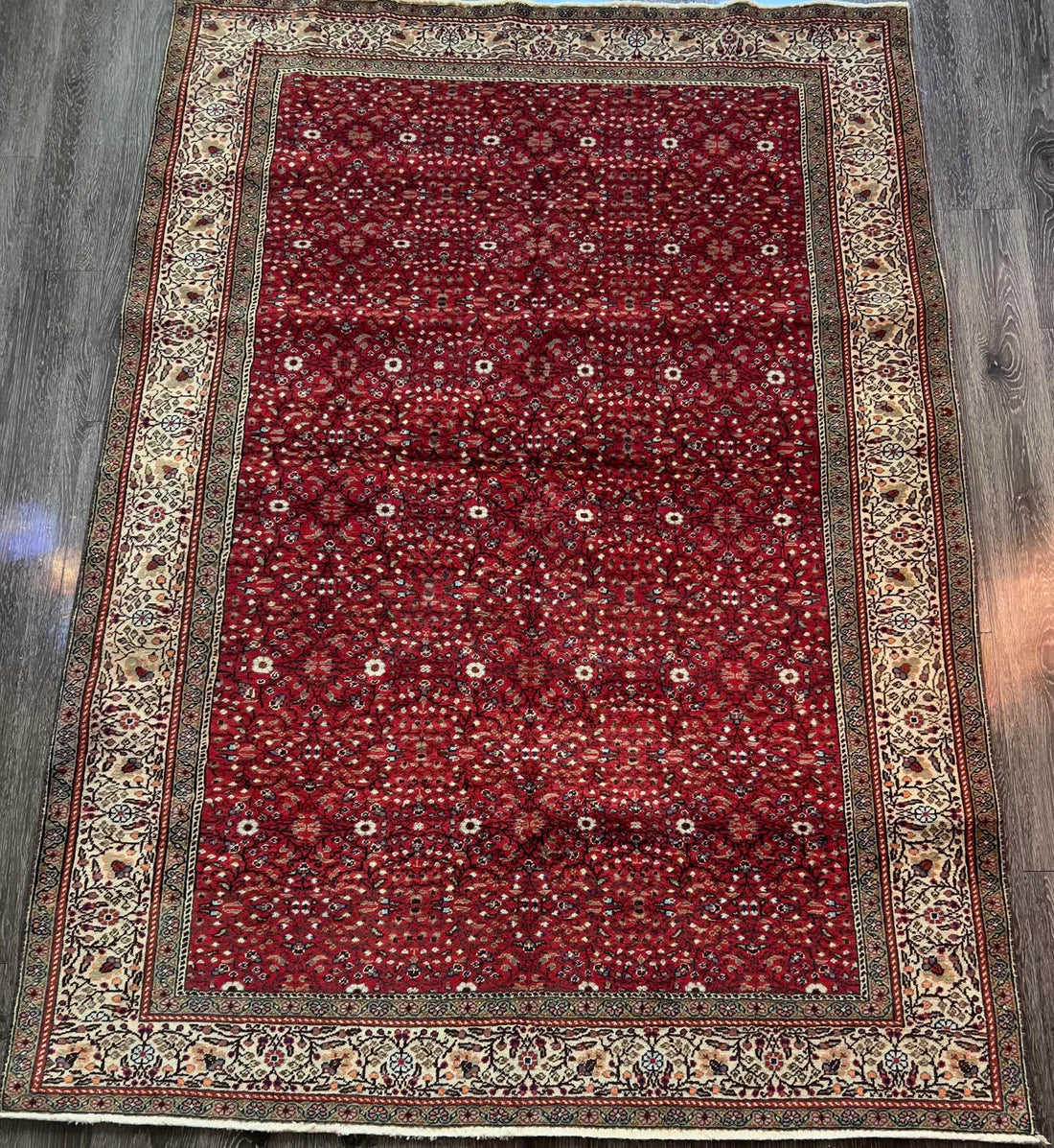 ANTIQUE KAYSERI RUG
