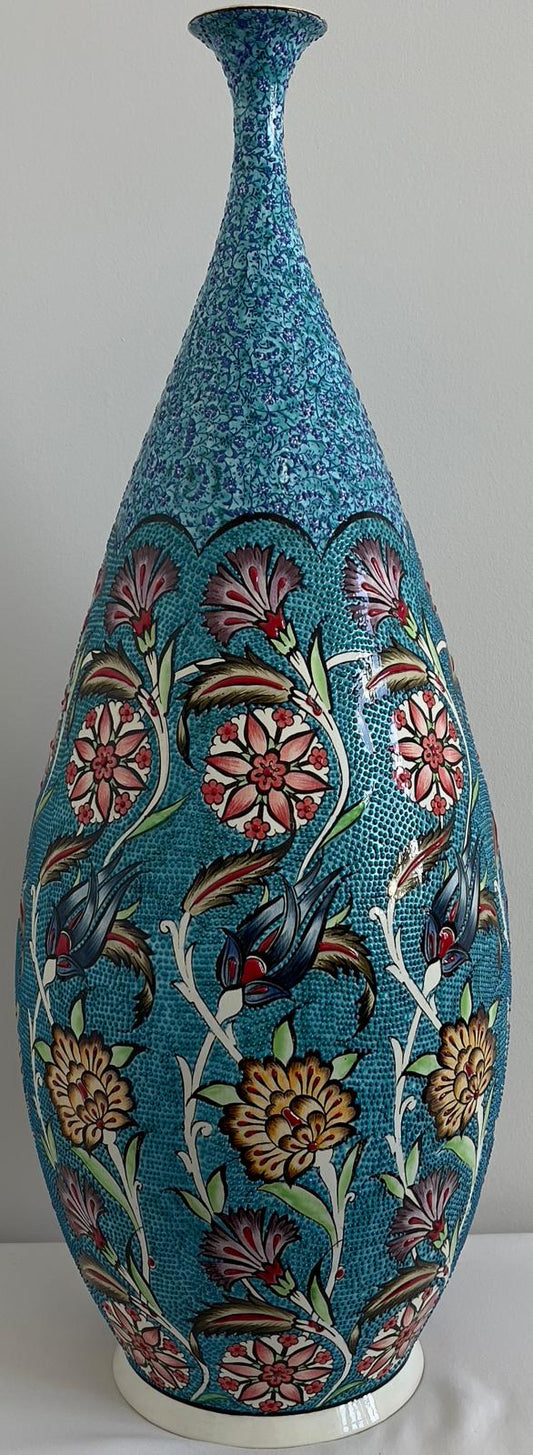 Kutahya Bulbous Vase