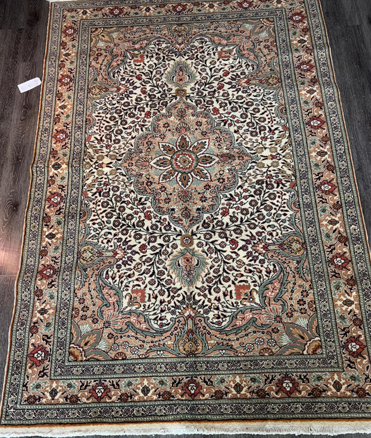 VINTAGE KAYSERI RUG